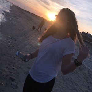 Meet your Posher, Alisa